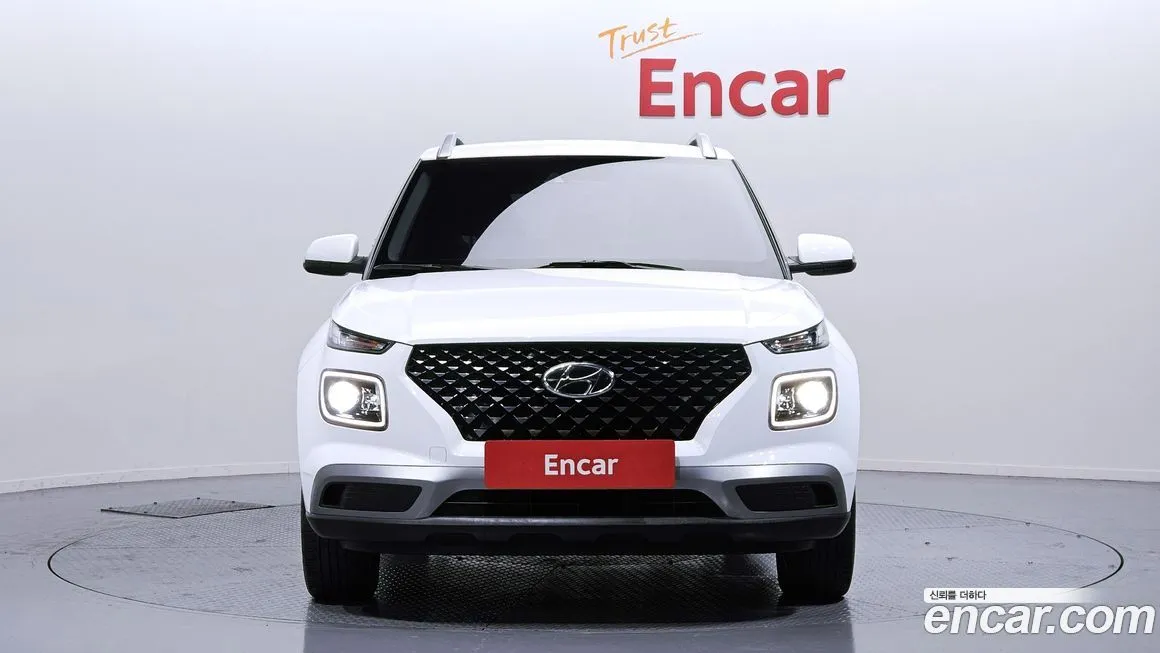 Hyundai Venue 2022 из KR, фото 2