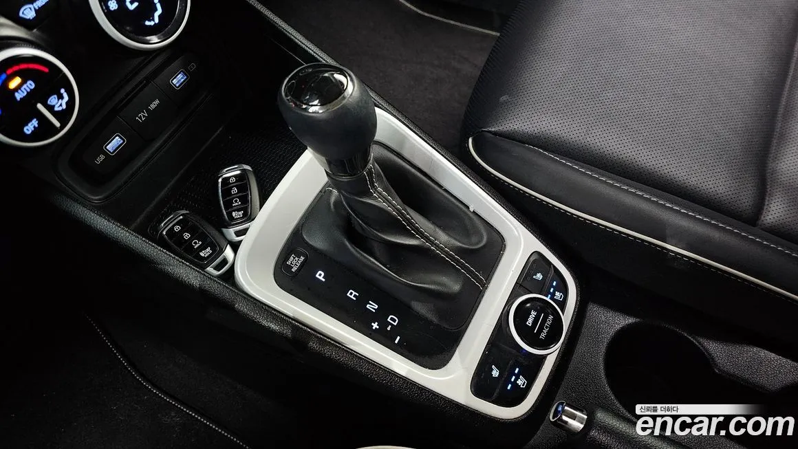 Hyundai Venue 2022 из KR, фото 7