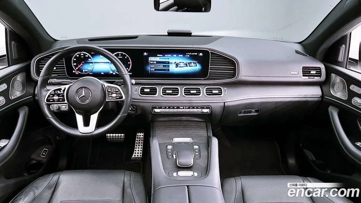 Mercedes-Benz GLE-Class — фото 10