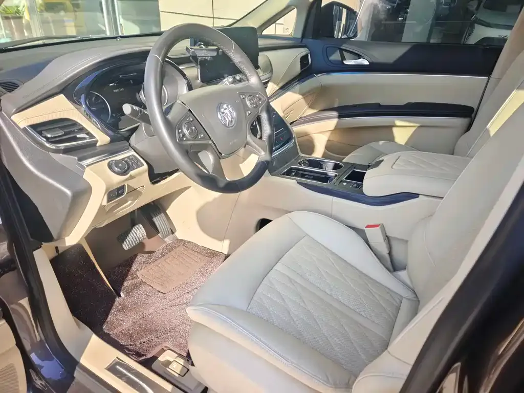 Buick GL8 2024 из CN, фото 7