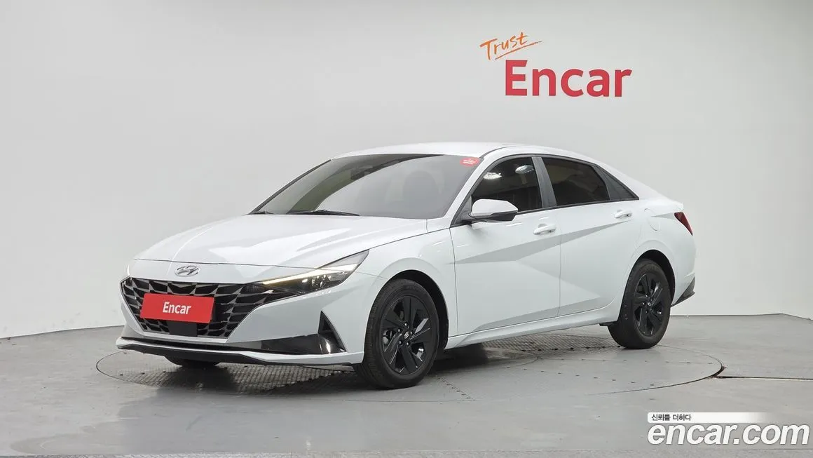 Hyundai AVANTE 2023 из KR, фото 1