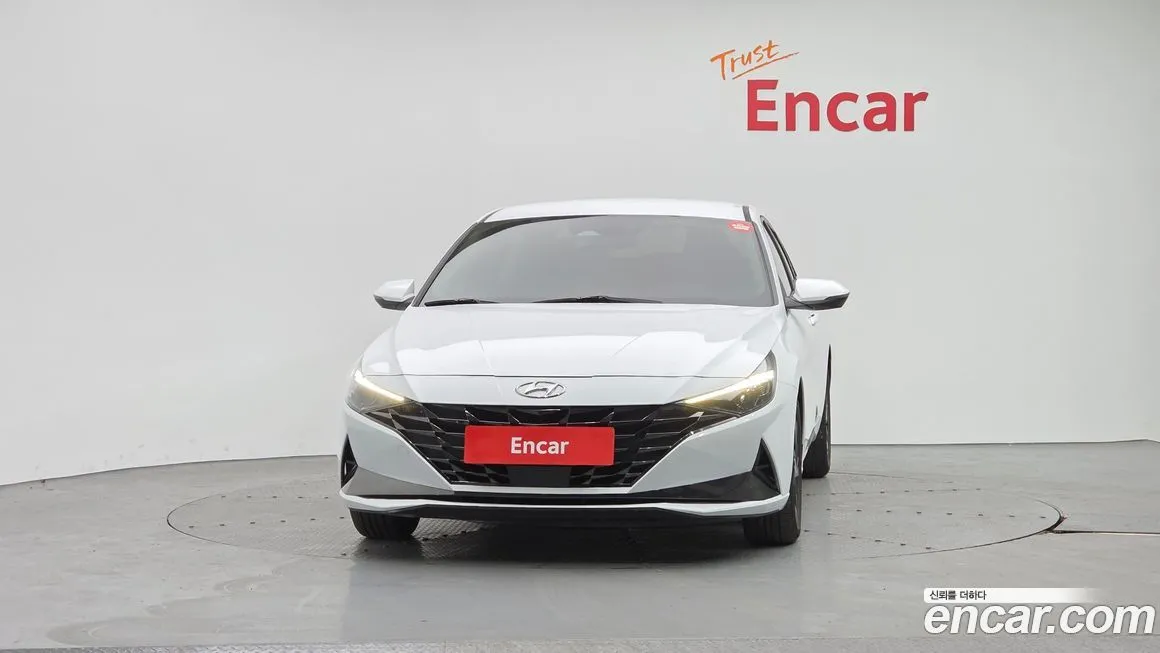 Hyundai AVANTE 2023 из KR, фото 4