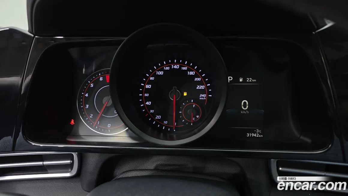 Hyundai AVANTE 2023 из KR, фото 2