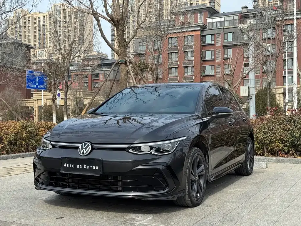 Volkswagen Golf 2022 из CN, фото 1
