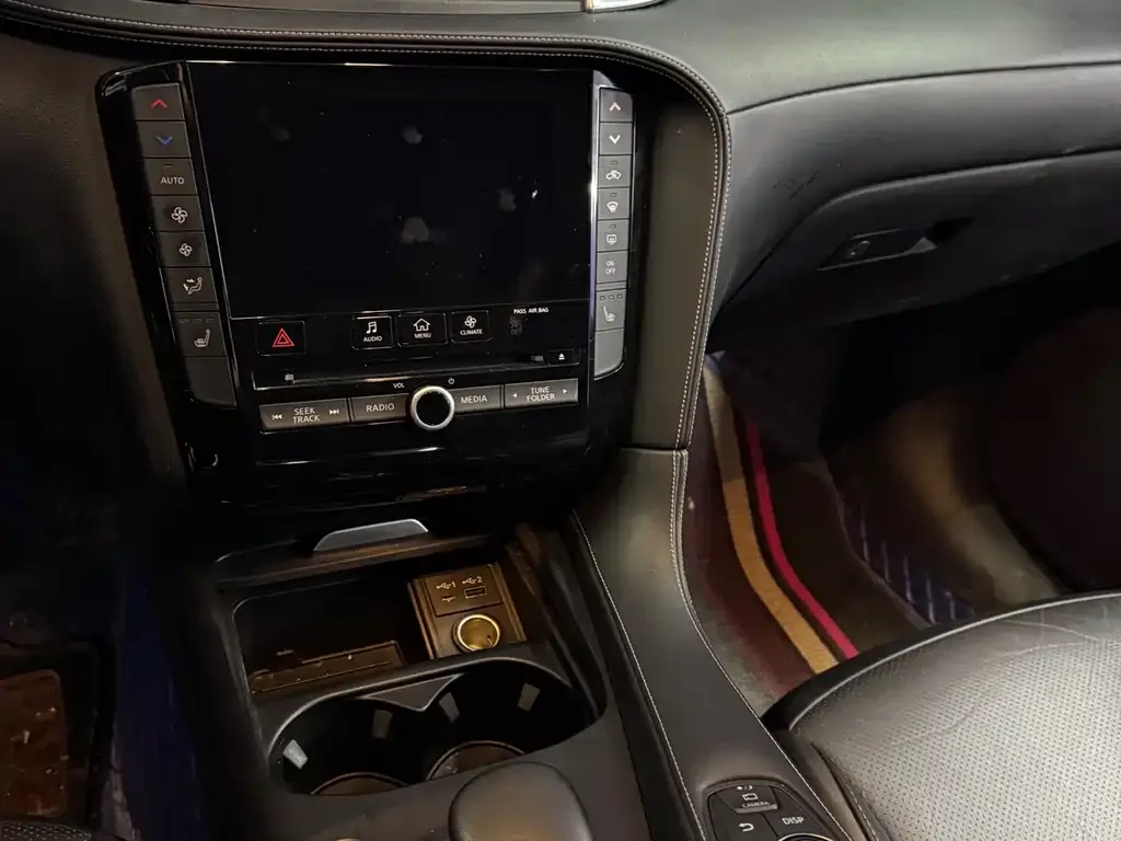 Infiniti QX50 2021 из CN, фото 7