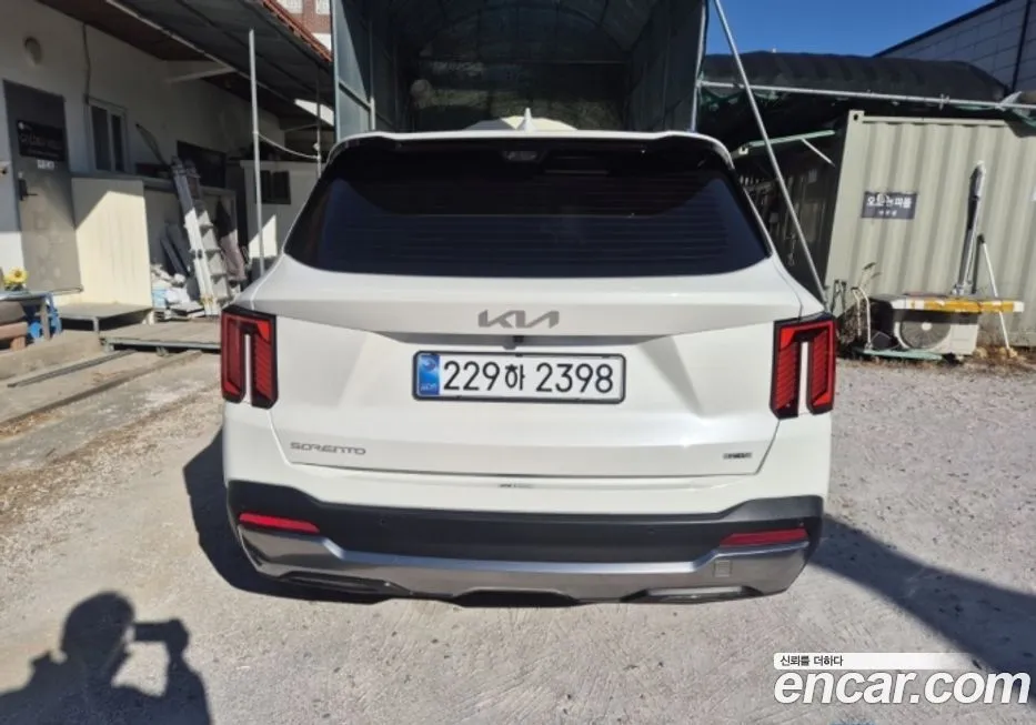 Kia Sorento — фото 5