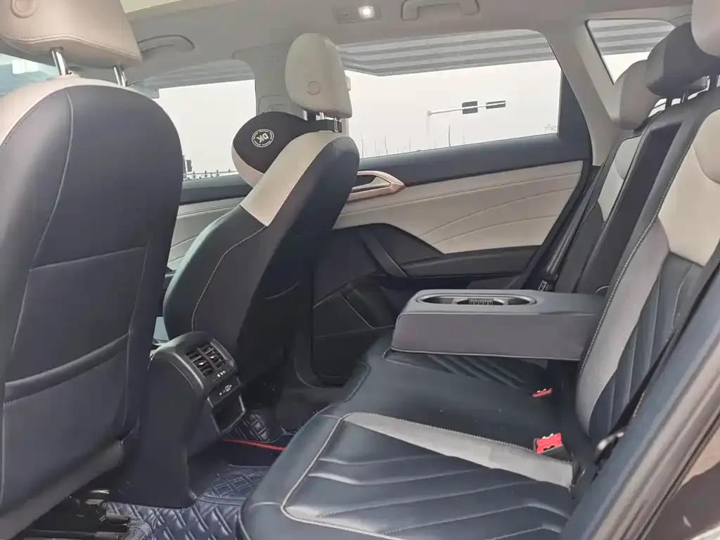 Volkswagen Tharu 2023 из CN, фото 4