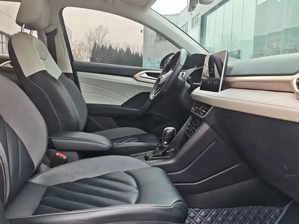 Volkswagen Tharu 2023 из CN, фото 5