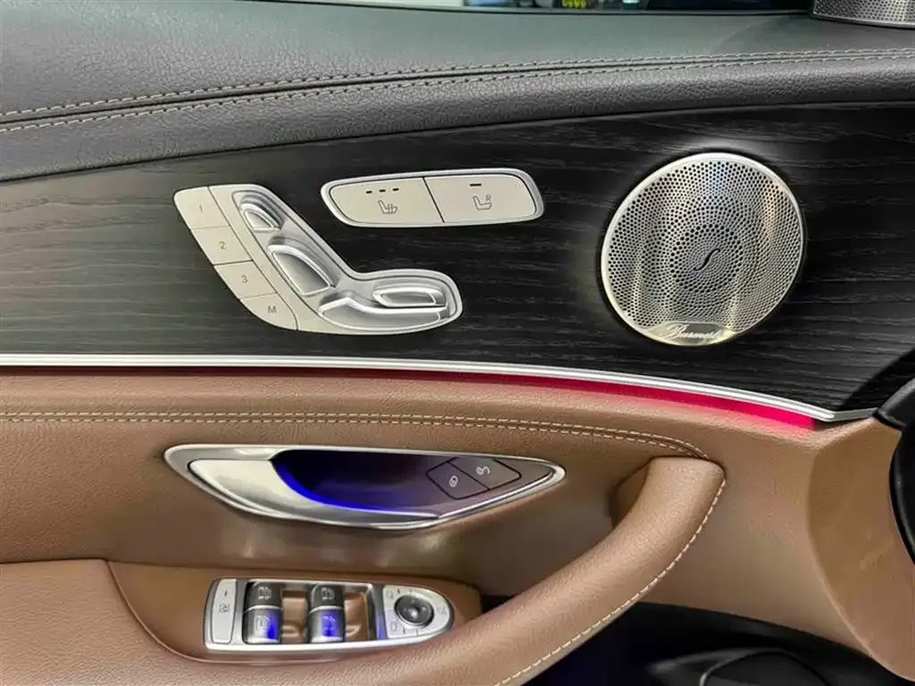 Mercedes-Benz E-Class 2023 из CN, фото 6