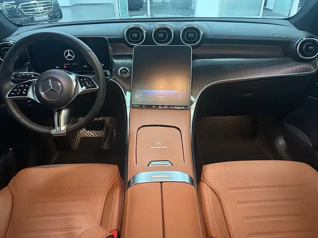 Mercedes-Benz GLC 2023 из CN, фото 9