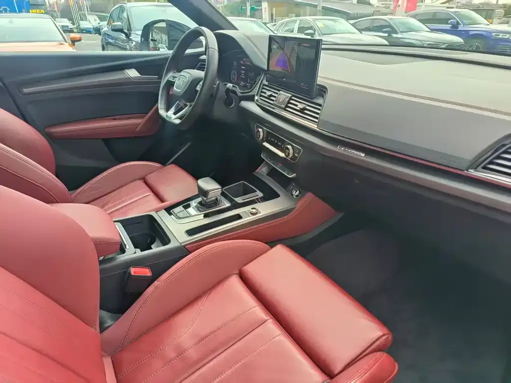 Audi Q5L 2024 из CN, фото 4
