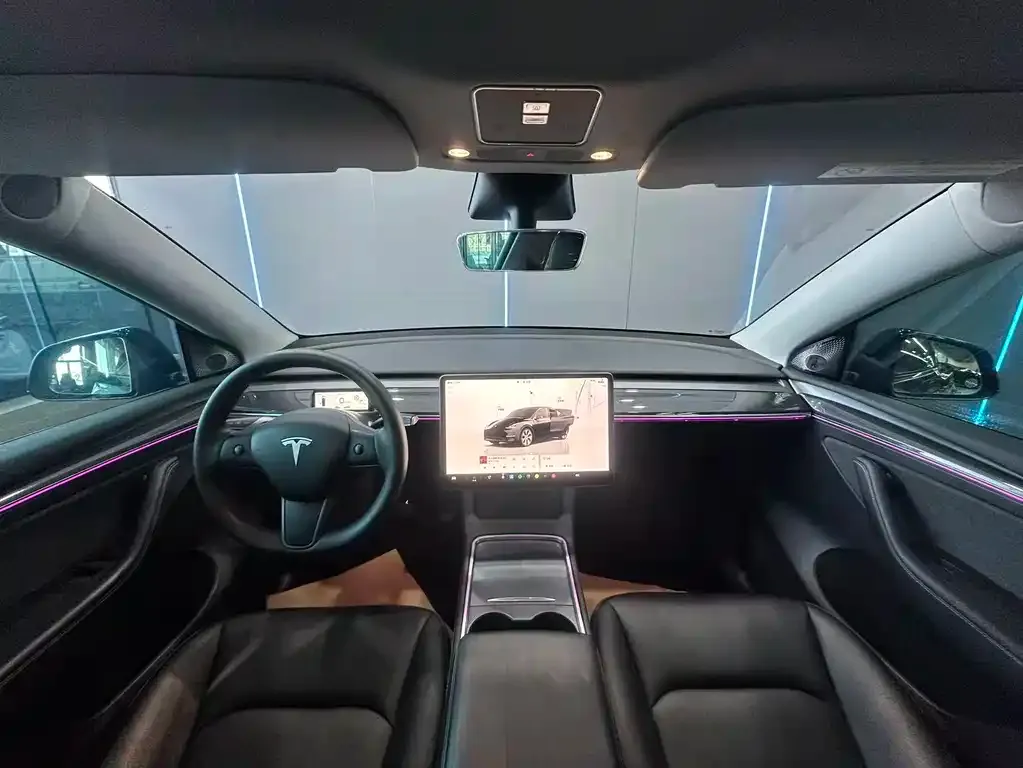 Tesla Model Y 2023 из CN, фото 3