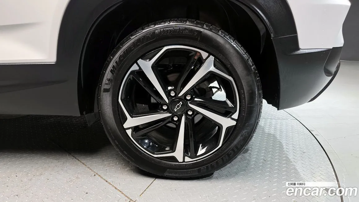 Chevrolet (GM Daewoo) Trailblazer 2022 из KR, фото 3