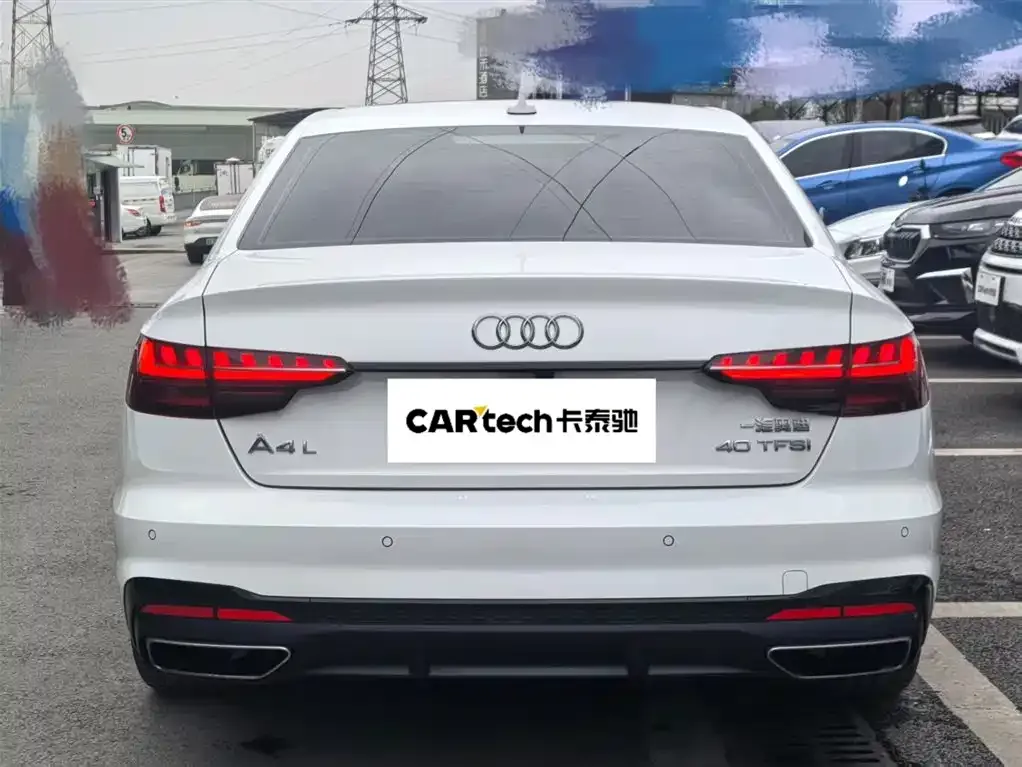 Audi A4L 2022 из CN, фото 9