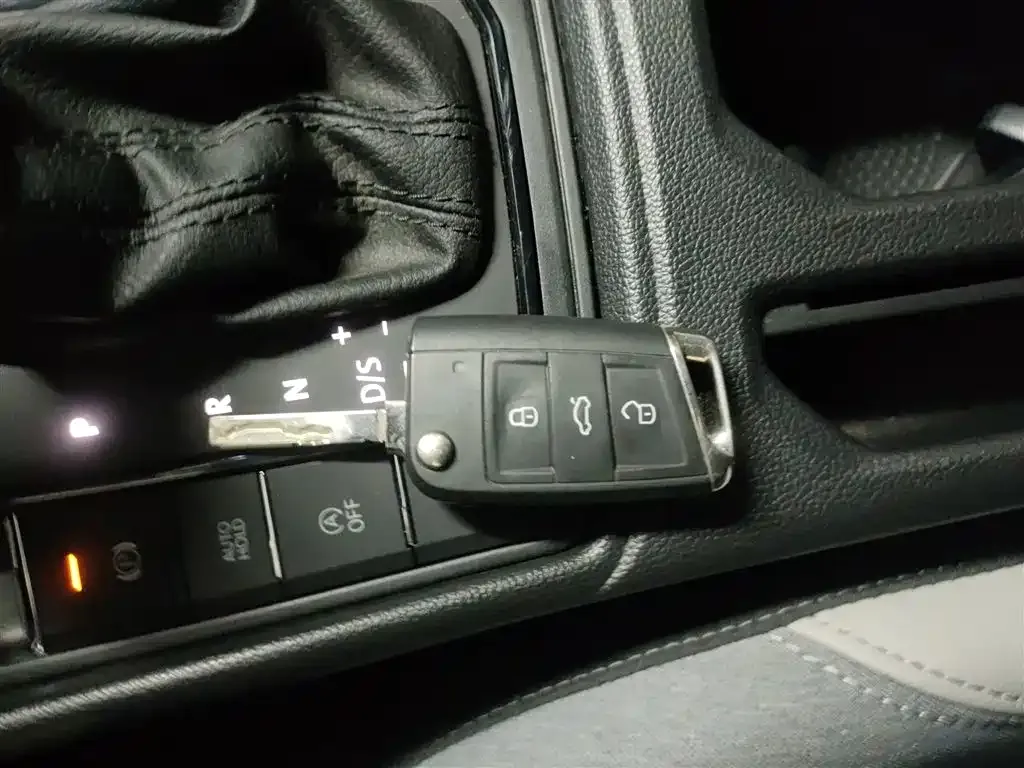 Volkswagen Lavida 2025 из CN, фото 4