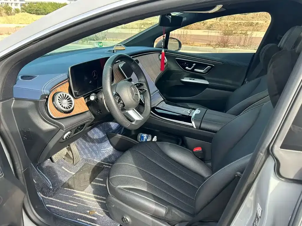 Mercedes-Benz EQE 2024 из CN, фото 9
