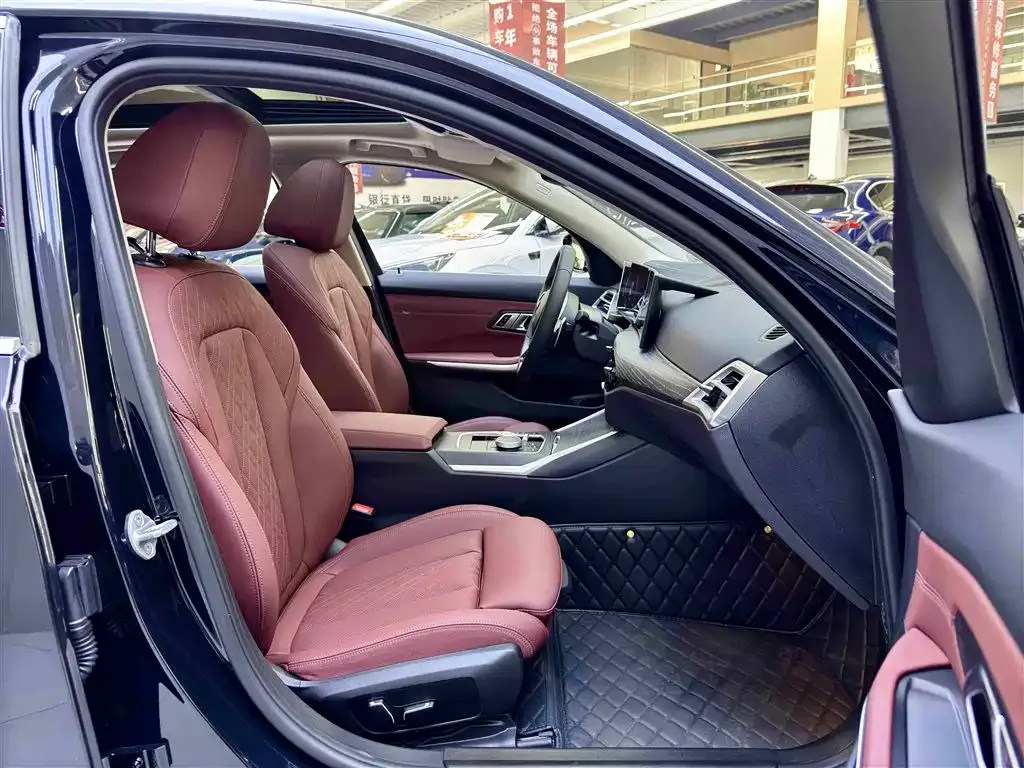 BMW 3 Series 2025 из CN, фото 9
