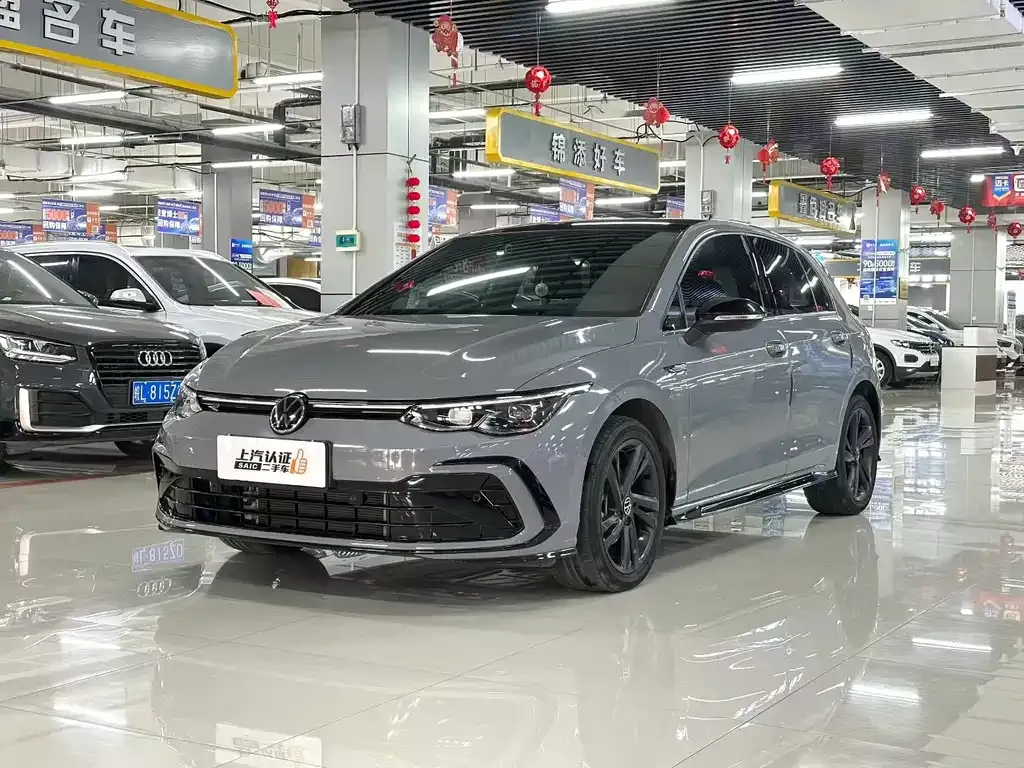 Volkswagen Golf 2022 из CN, фото 1