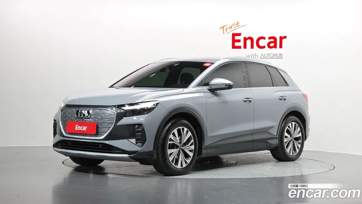 Audi Q4 e-tron 2025 из KR, фото 1