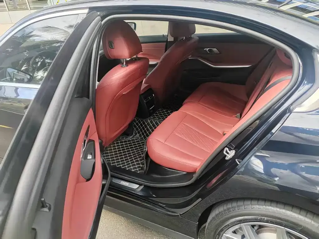 BMW i3 2024 из CN, фото 4