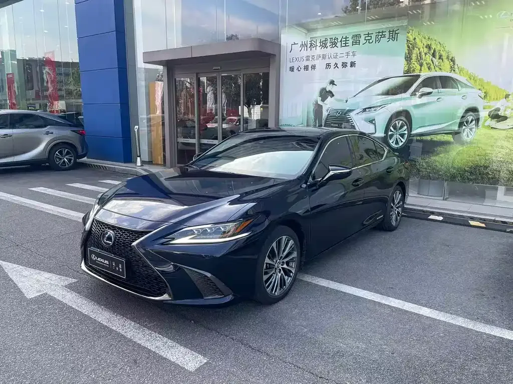 Lexus ES 2021 из CN, фото 1