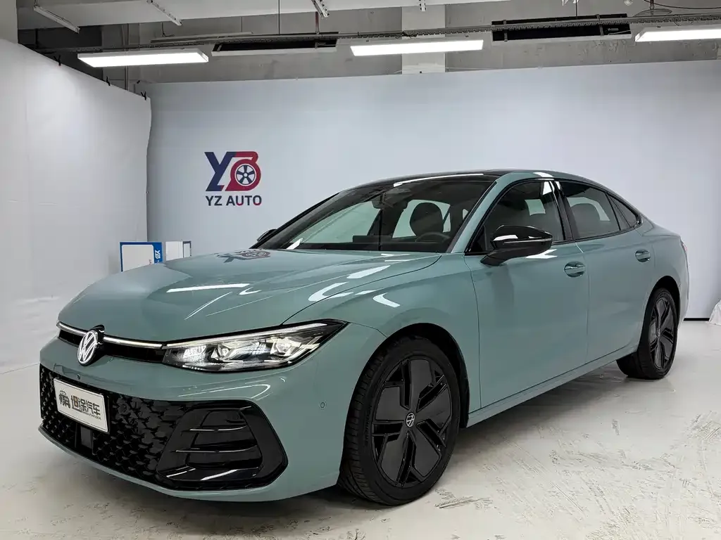 Volkswagen Passat 2024 из CN, фото 1
