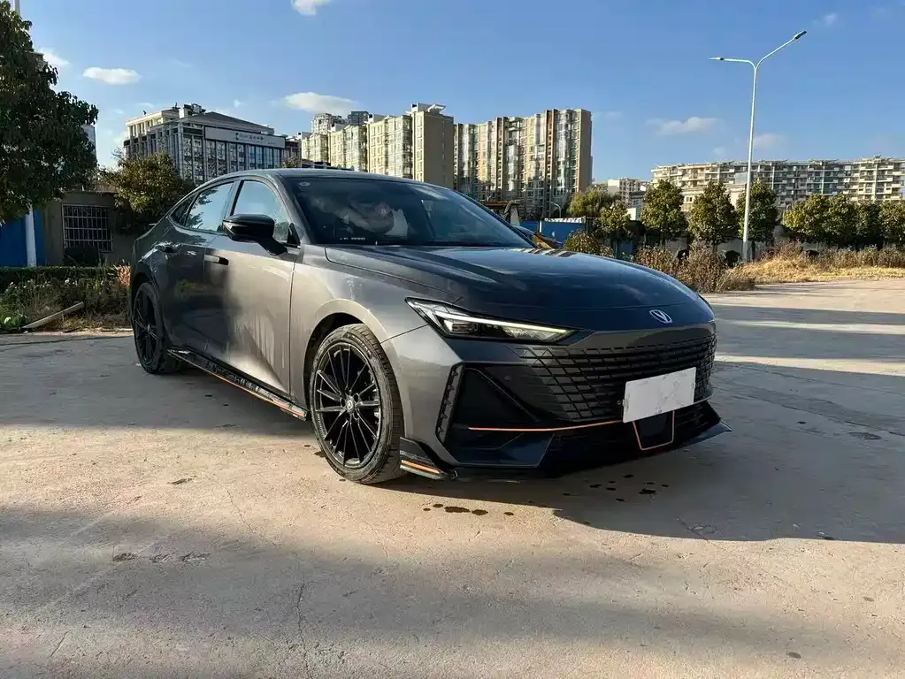Changan UNI-V 2023 из CN, фото 1