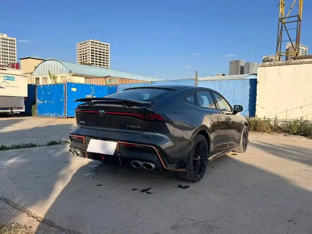 Changan UNI-V 2023 из CN, фото 7