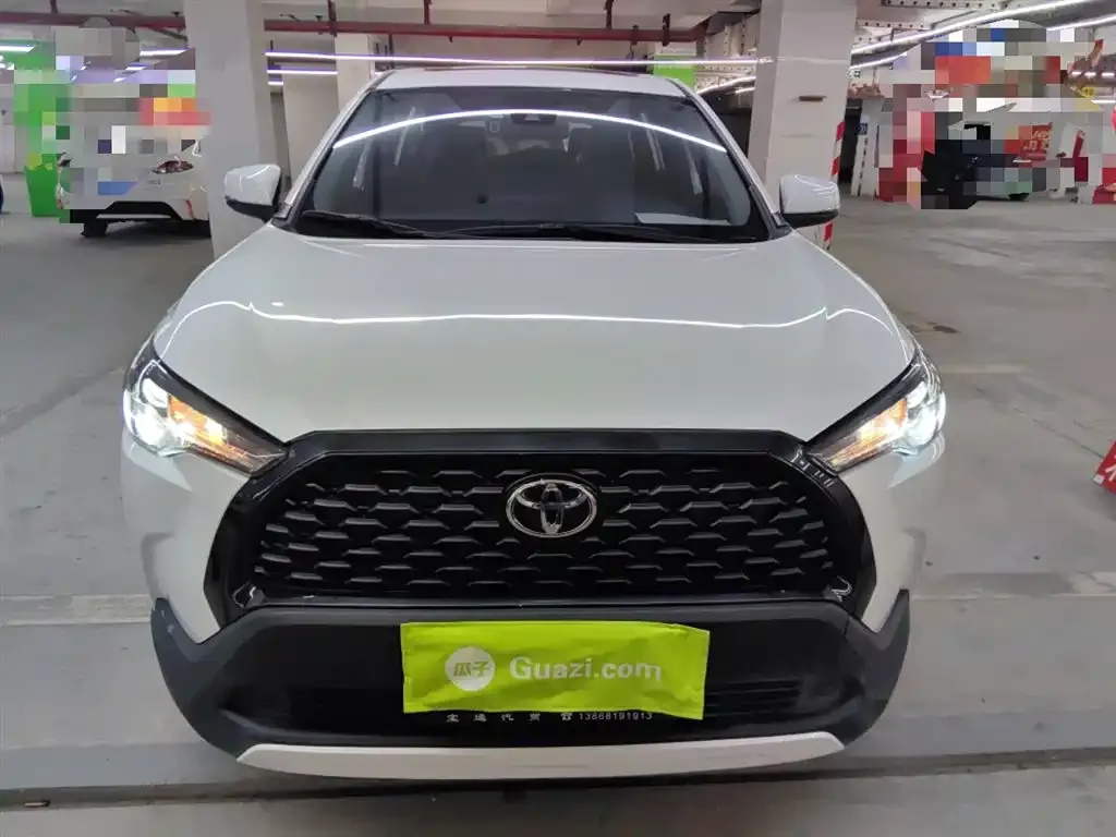 Toyota Corolla Cross 2022 из CN, фото 8
