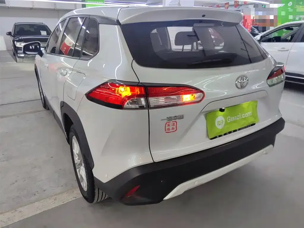 Toyota Corolla Cross 2022 из CN, фото 6