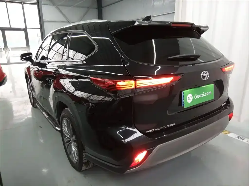 Toyota Highlander 2024 из CN, фото 6