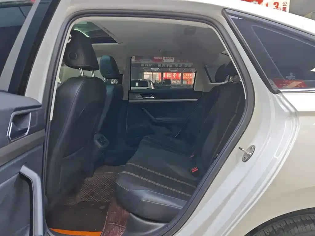 Volkswagen Lavida 2022 из CN, фото 2
