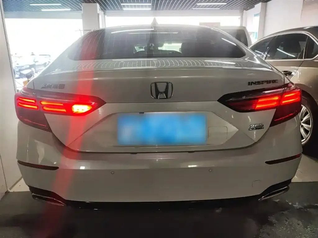 Honda Inspire 2022 из CN, фото 9