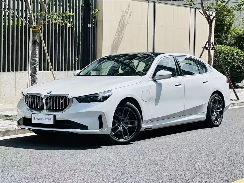 BMW i5 2024 из CN, фото 5