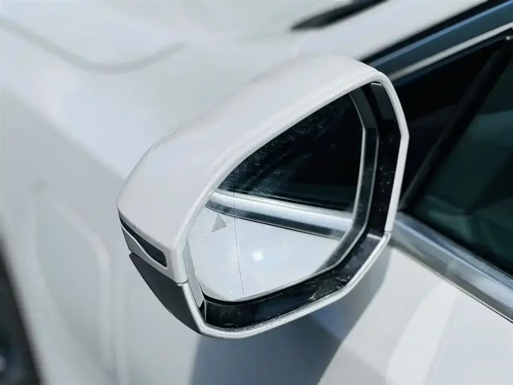 BMW i5 2024 из CN, фото 4