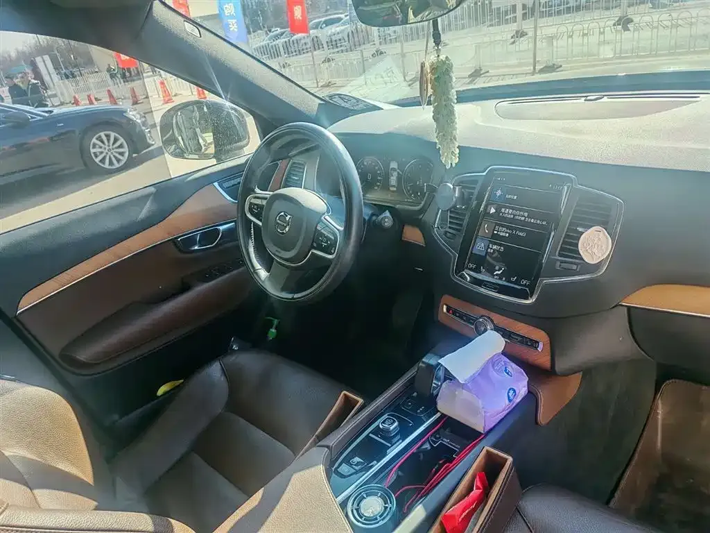 Volvo XC90 2022 из CN, фото 7
