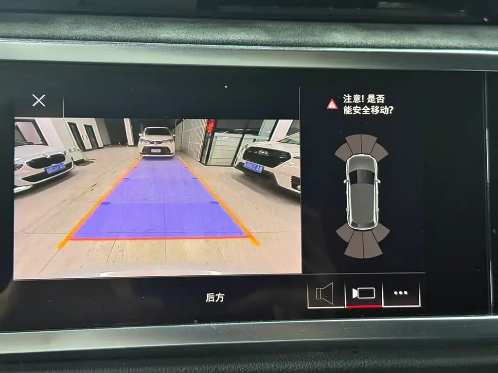 Audi Q3 2021 из CN, фото 7