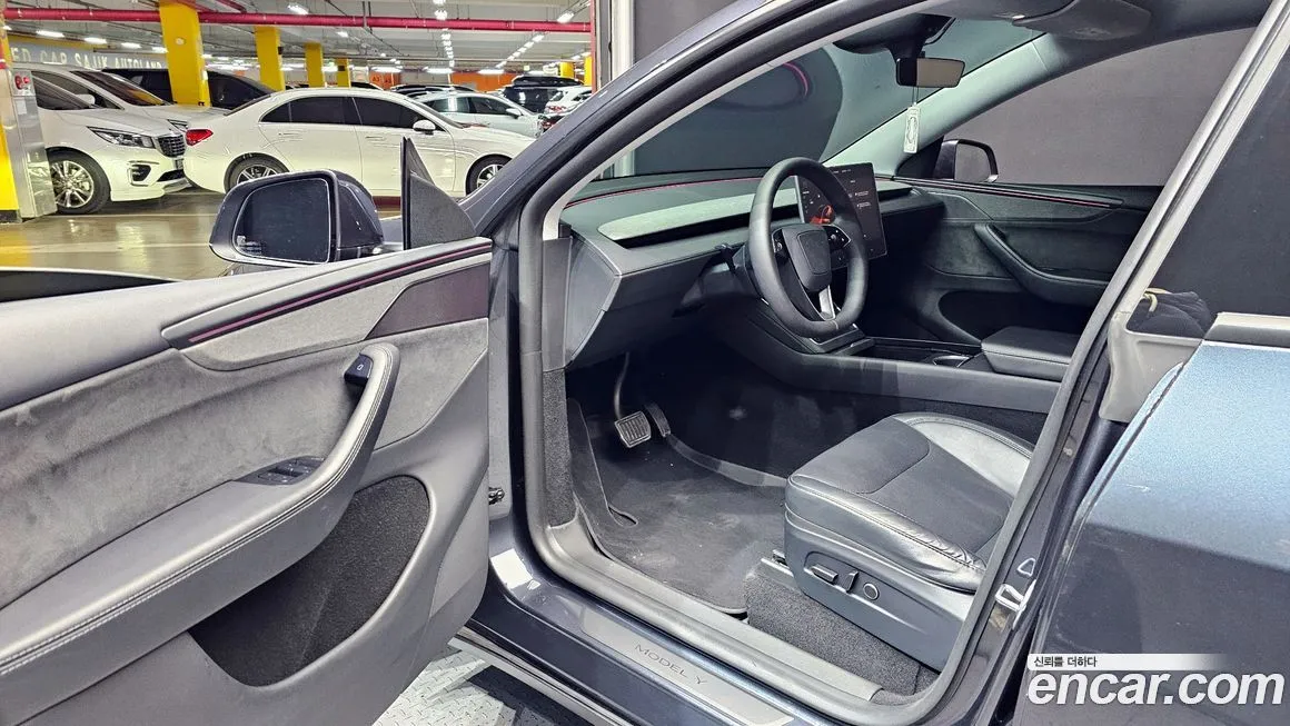 Tesla Model Y 2025 из KR, фото 10