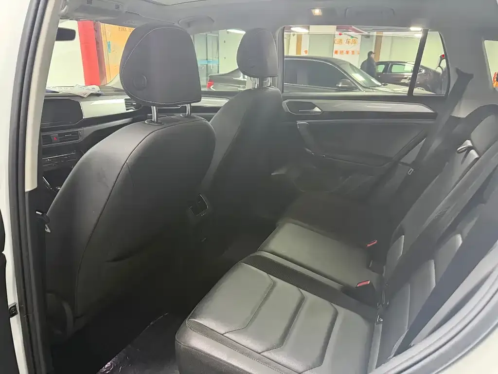 Volkswagen Tayron 2021 из CN, фото 6