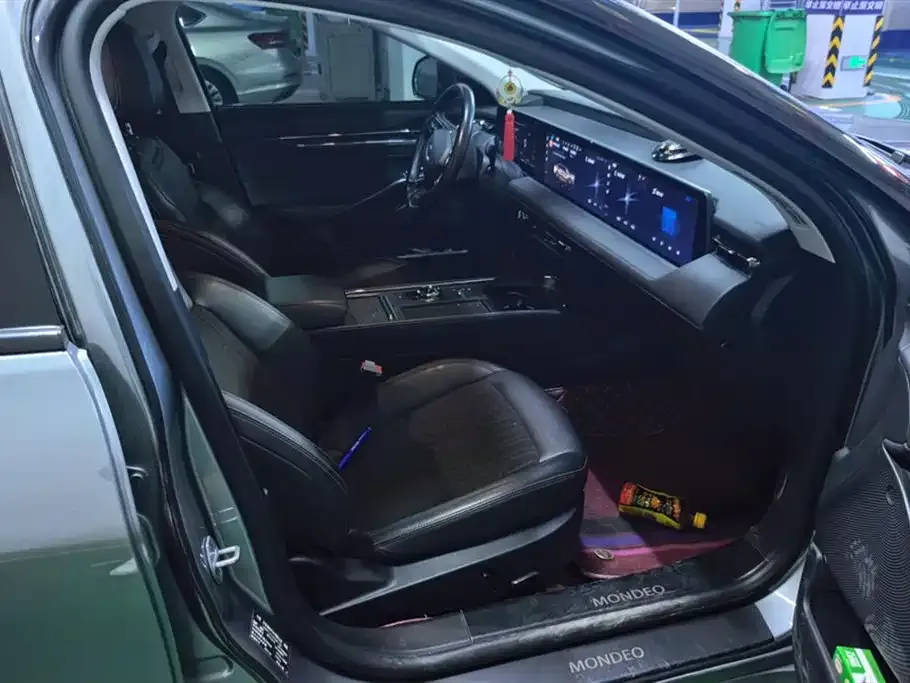 Ford Mondeo 2024 из CN, фото 9