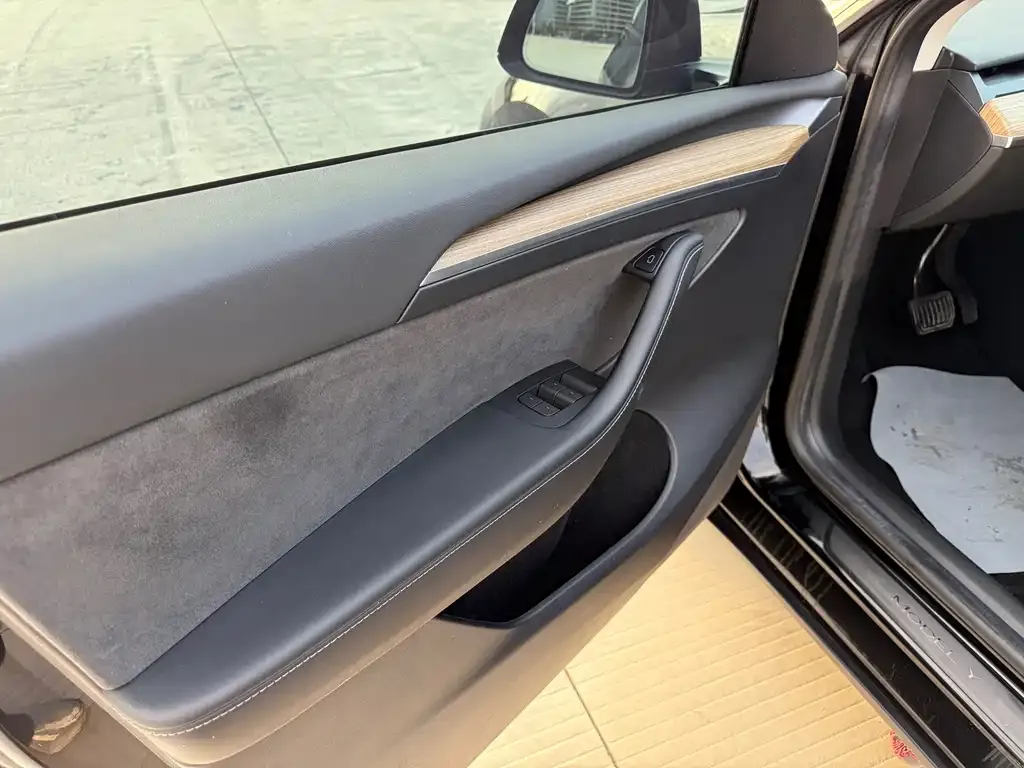 Tesla Model Y 2022 из CN, фото 4