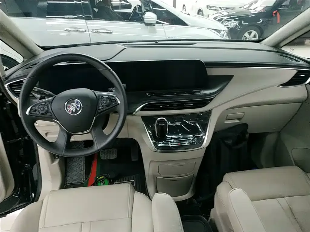 Buick GL8 2023 из CN, фото 5