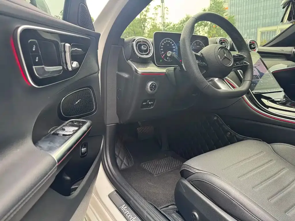 Mercedes-Benz C-Class 2023 из CN, фото 7