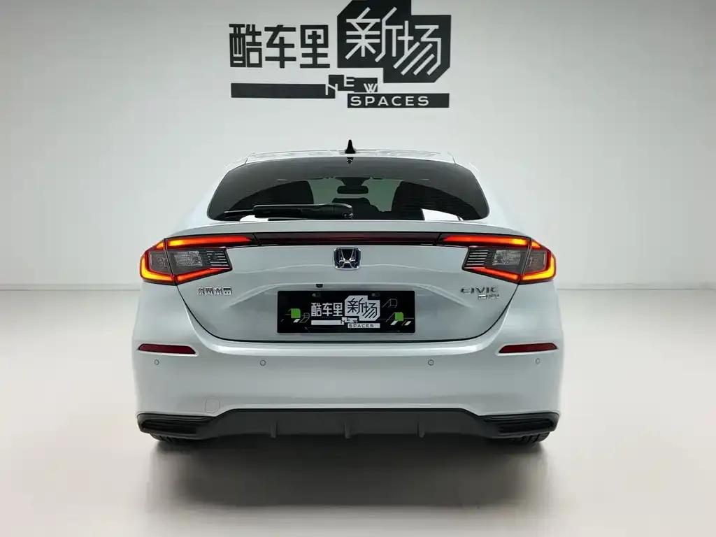 Honda Civic — фото 6