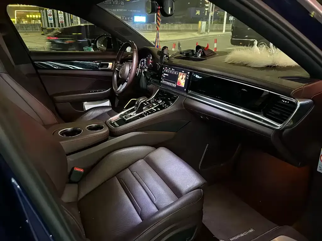 Porsche Panamera 2022 из CN, фото 5