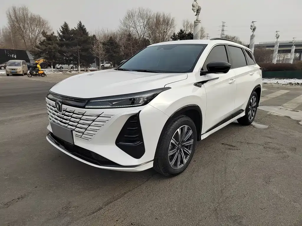 Changan CS75PLUS 2025 из CN, фото 1