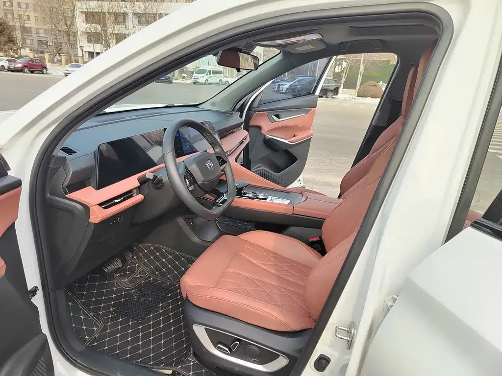 Changan CS75PLUS 2025 из CN, фото 4
