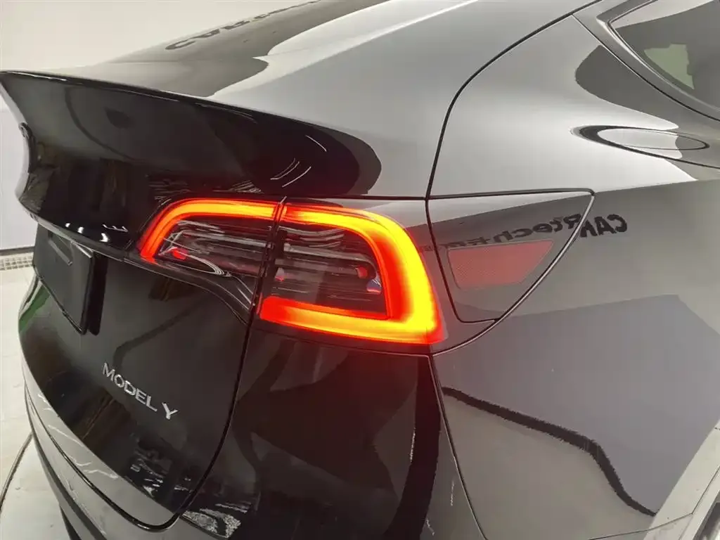 Tesla Model Y 2022 из CN, фото 3