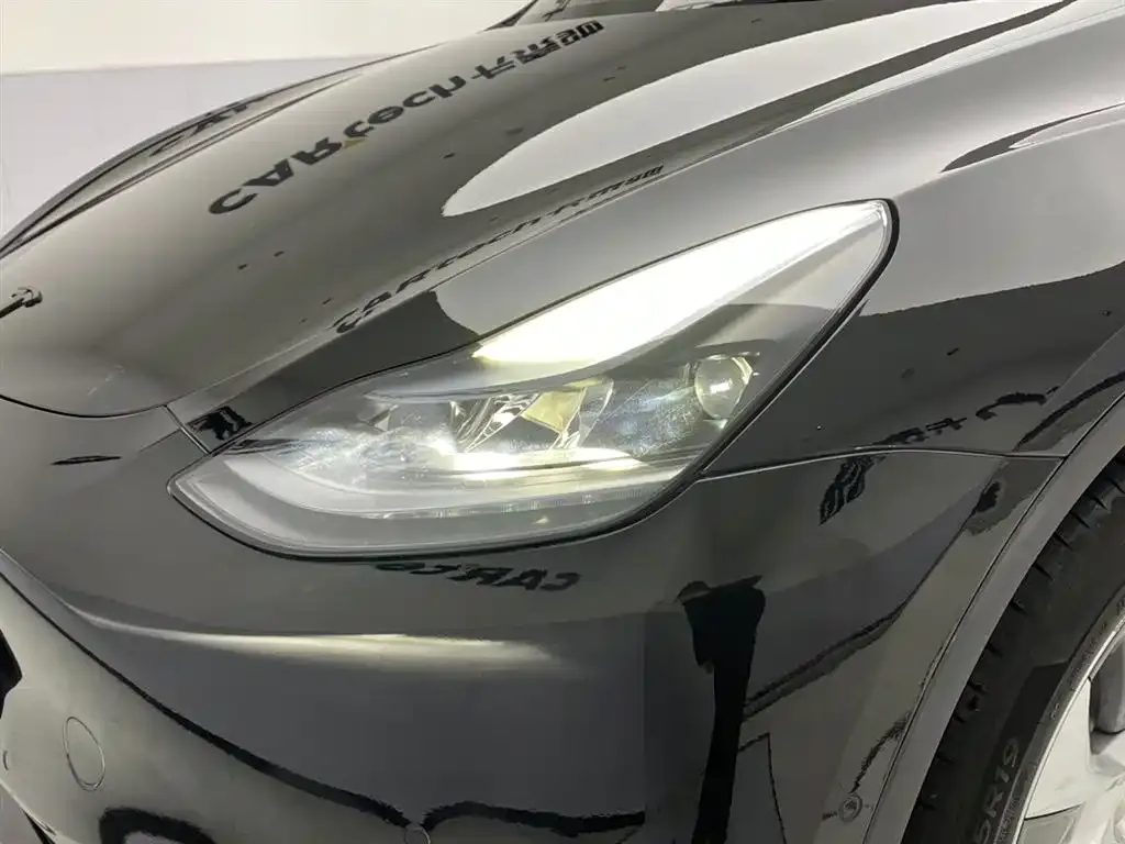 Tesla Model Y 2022 из CN, фото 2