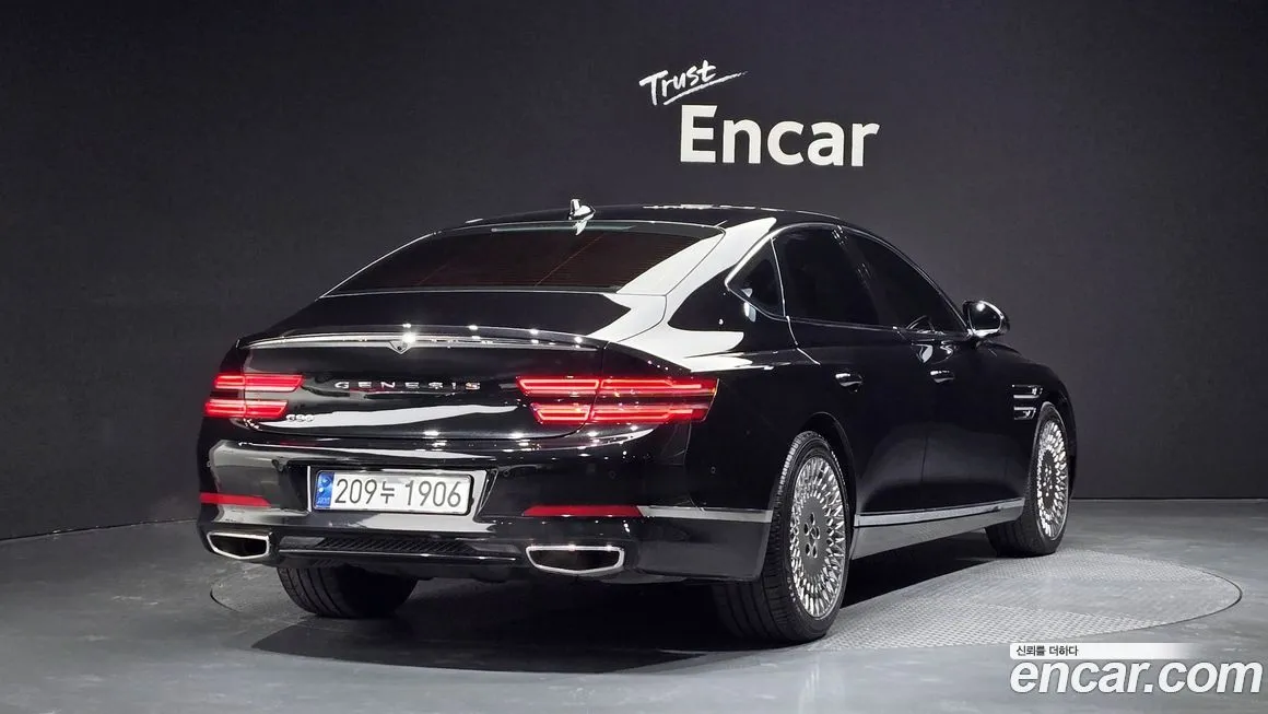 Genesis G80 — фото 10